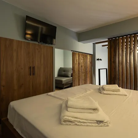 Wooden Suites Thessaloniki Exterior photo