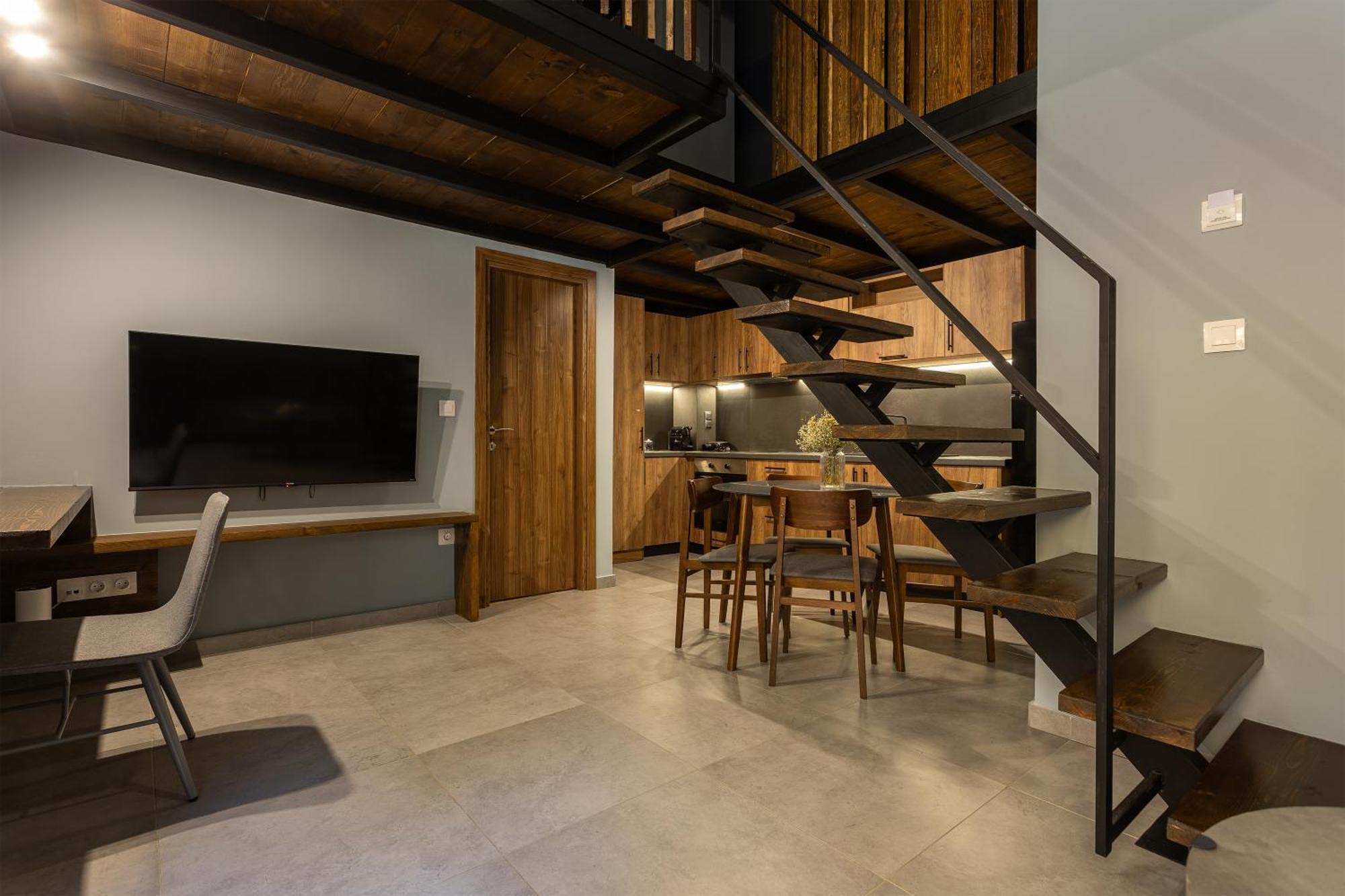 Wooden Apartment Thessaloniki